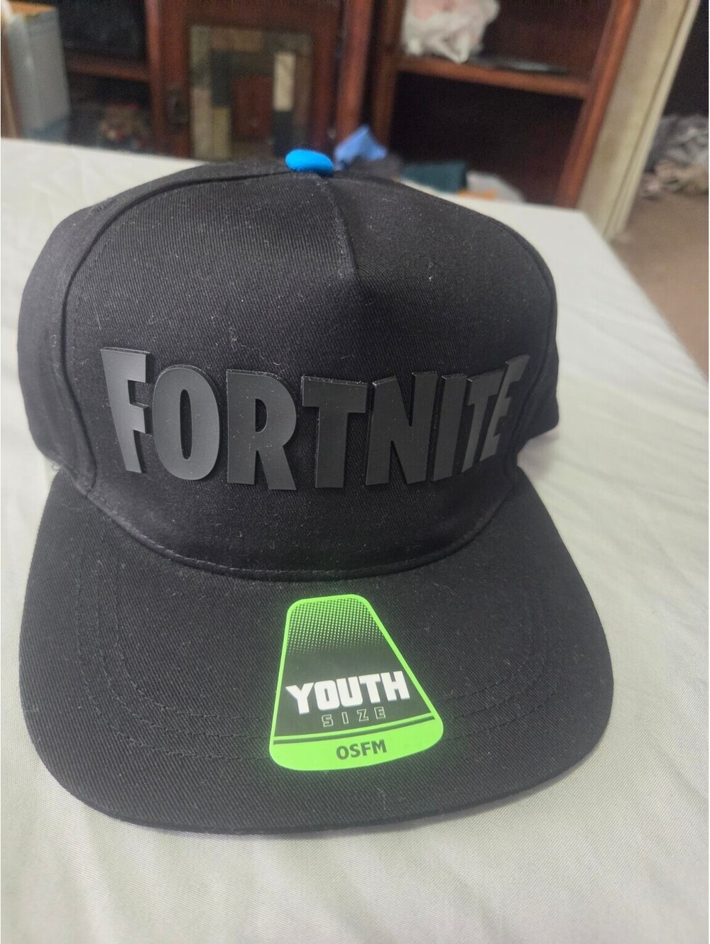Fortnite youth snapback hat black blue 3D logo OSFM NWT Epic Games 2025